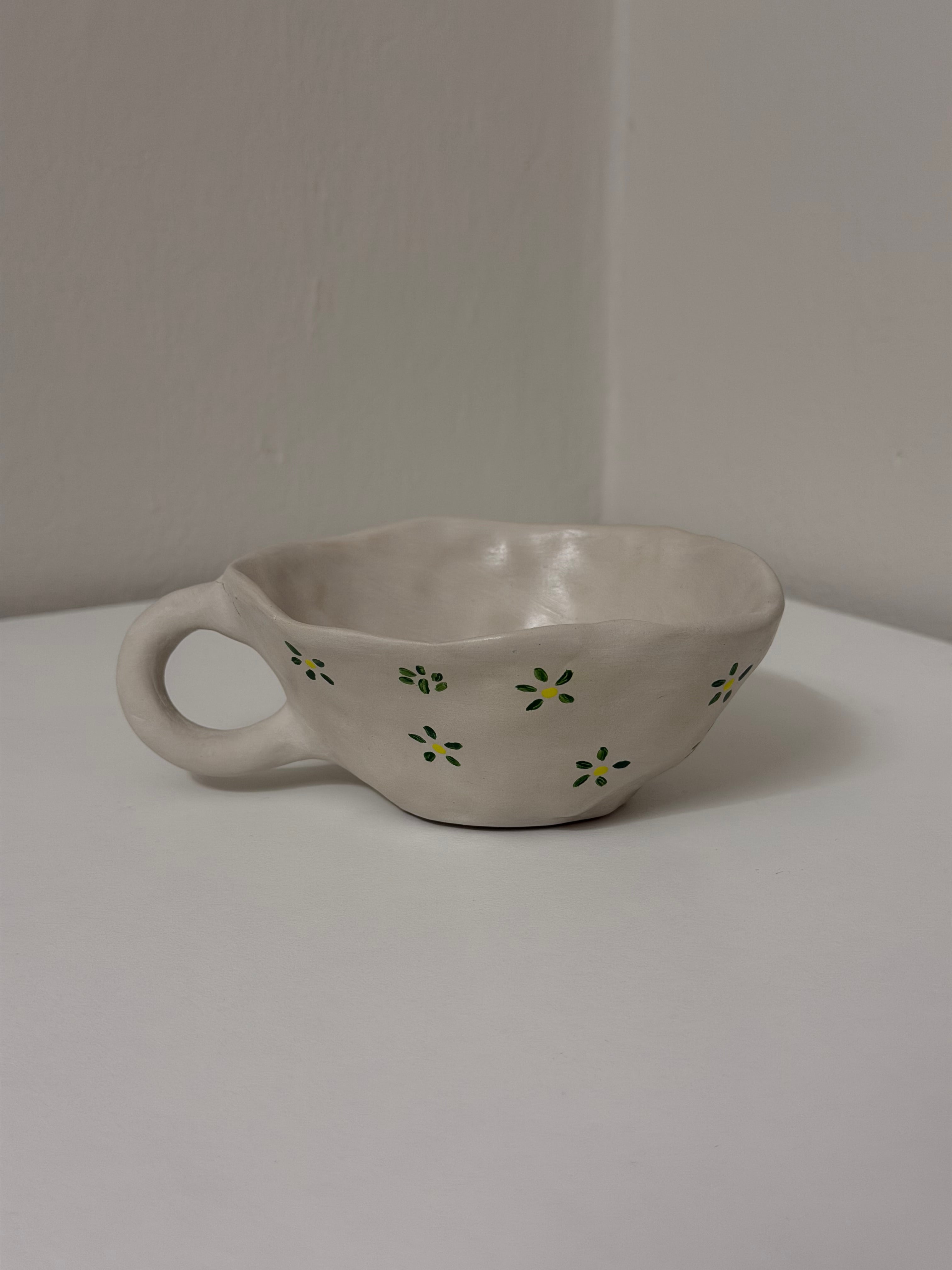 Green flowers mug